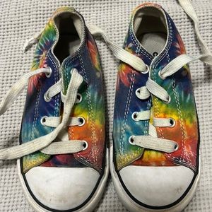 Tye dye converse toddler size 9